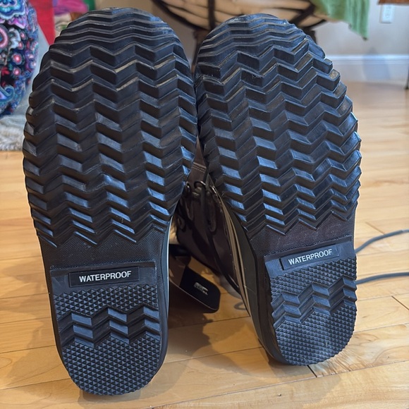 NWT Sorel Joan of Arctic Waterproof Boot - Picture 3 of 6